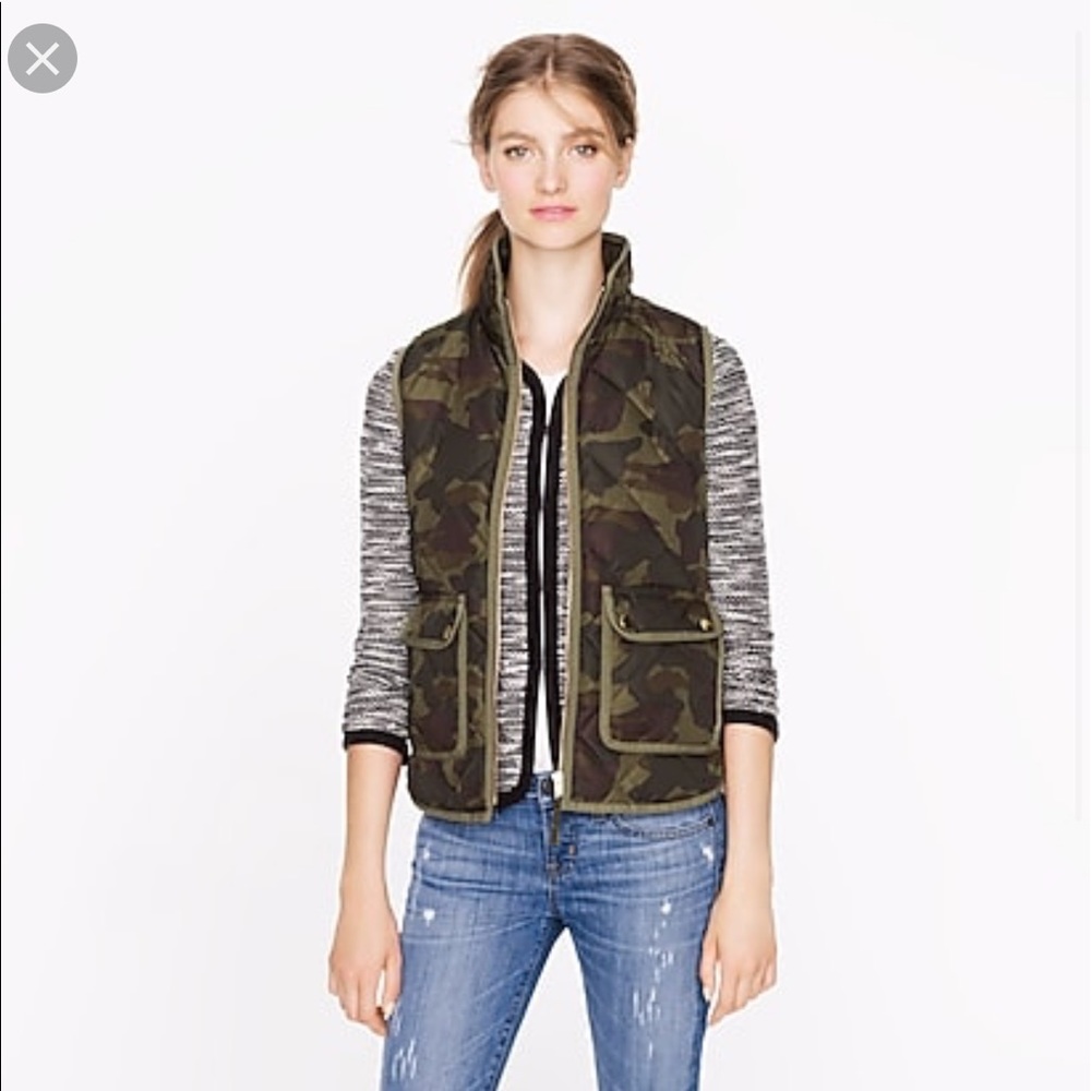 J.CREW EXCURSION QUILTED VEST IN CAMO